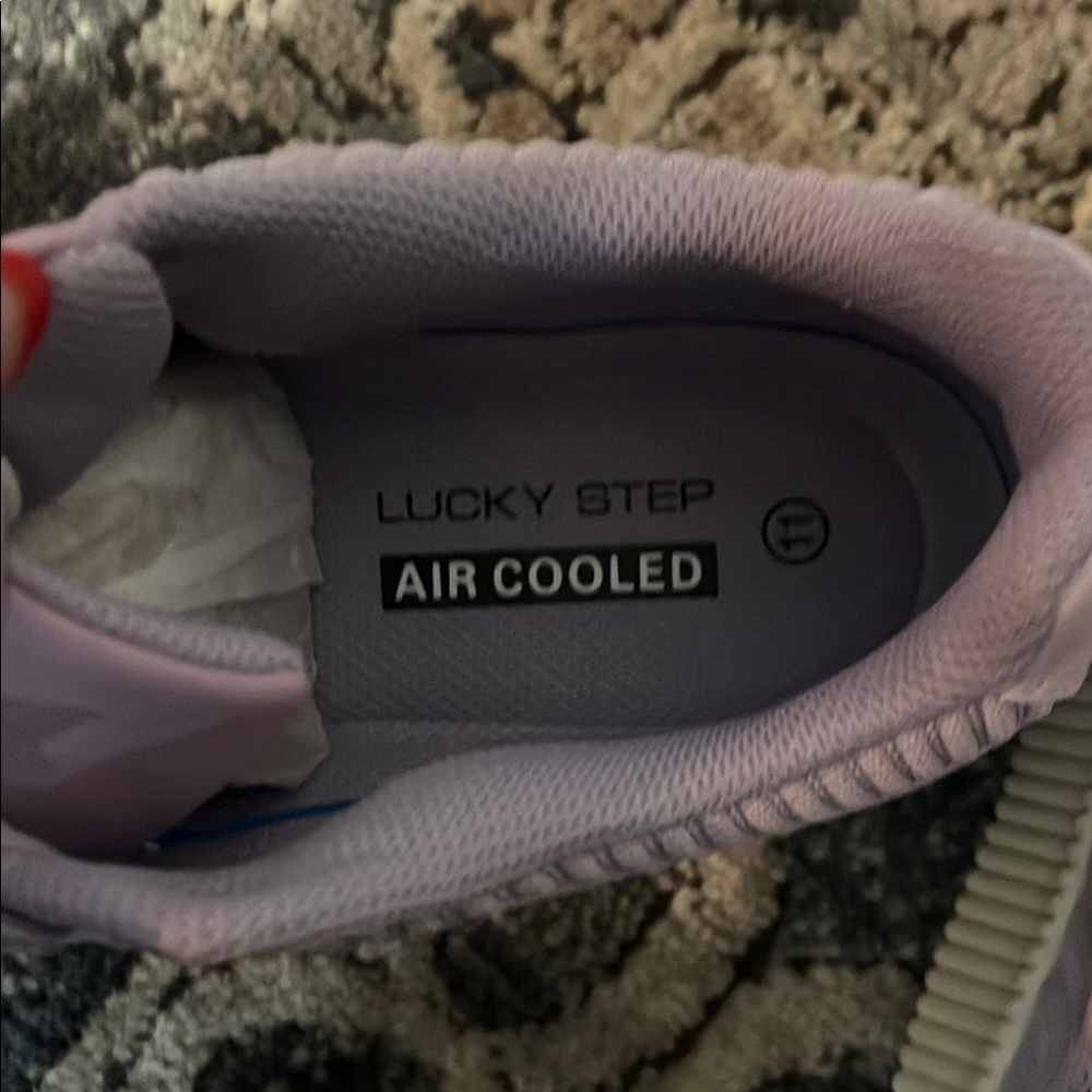 Purple Low-Top Sneakers with Suede Finish and Platform Sole - Picture 5 of 8
